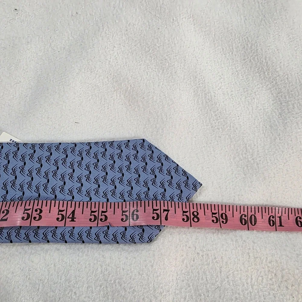 Vineyard Vines SPDR SPY Spider Silk Tie Blue Custom Collection Finance Mens